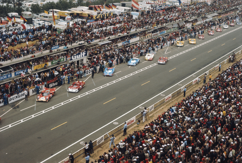 Illustration for article titled These Incredible Photos Show How Le Mans Evolved Over 84 Years